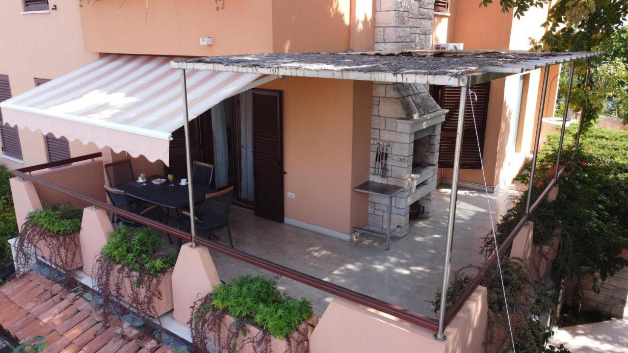 Apartment Ecio Vinkuran Ngoại thất bức ảnh