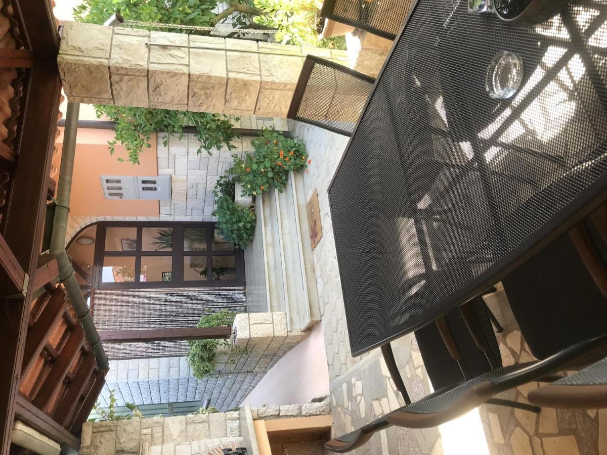 Apartment Ecio Vinkuran Ngoại thất bức ảnh