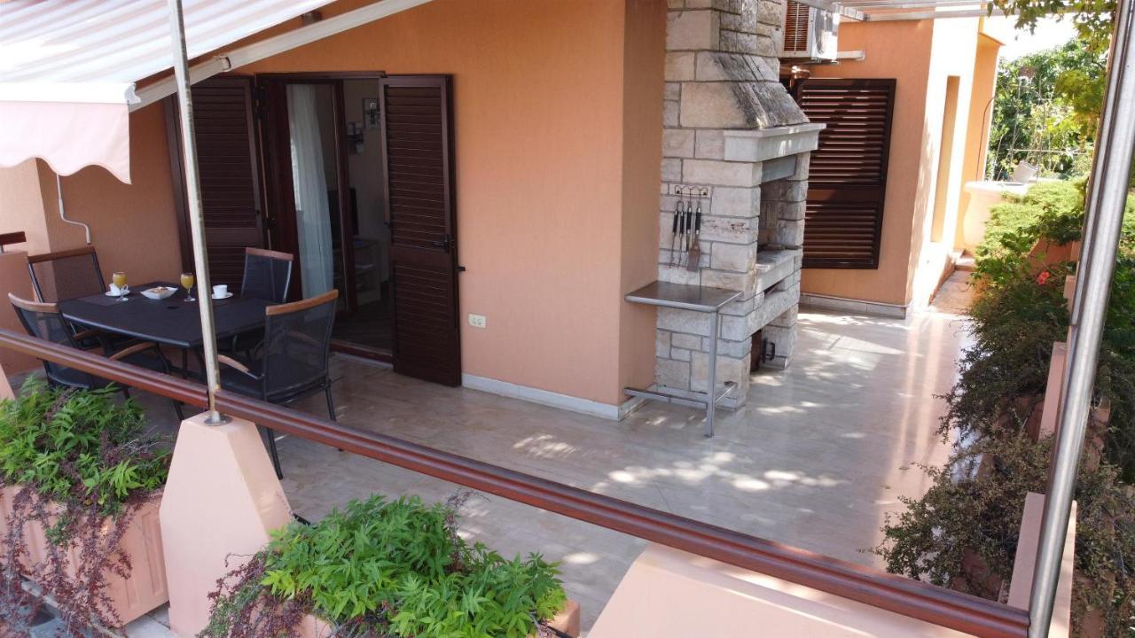 Apartment Ecio Vinkuran Ngoại thất bức ảnh