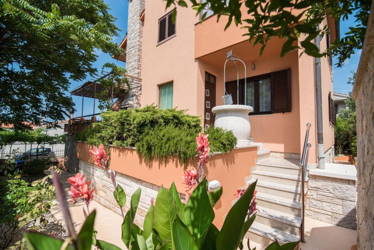 Apartment Ecio Vinkuran Ngoại thất bức ảnh