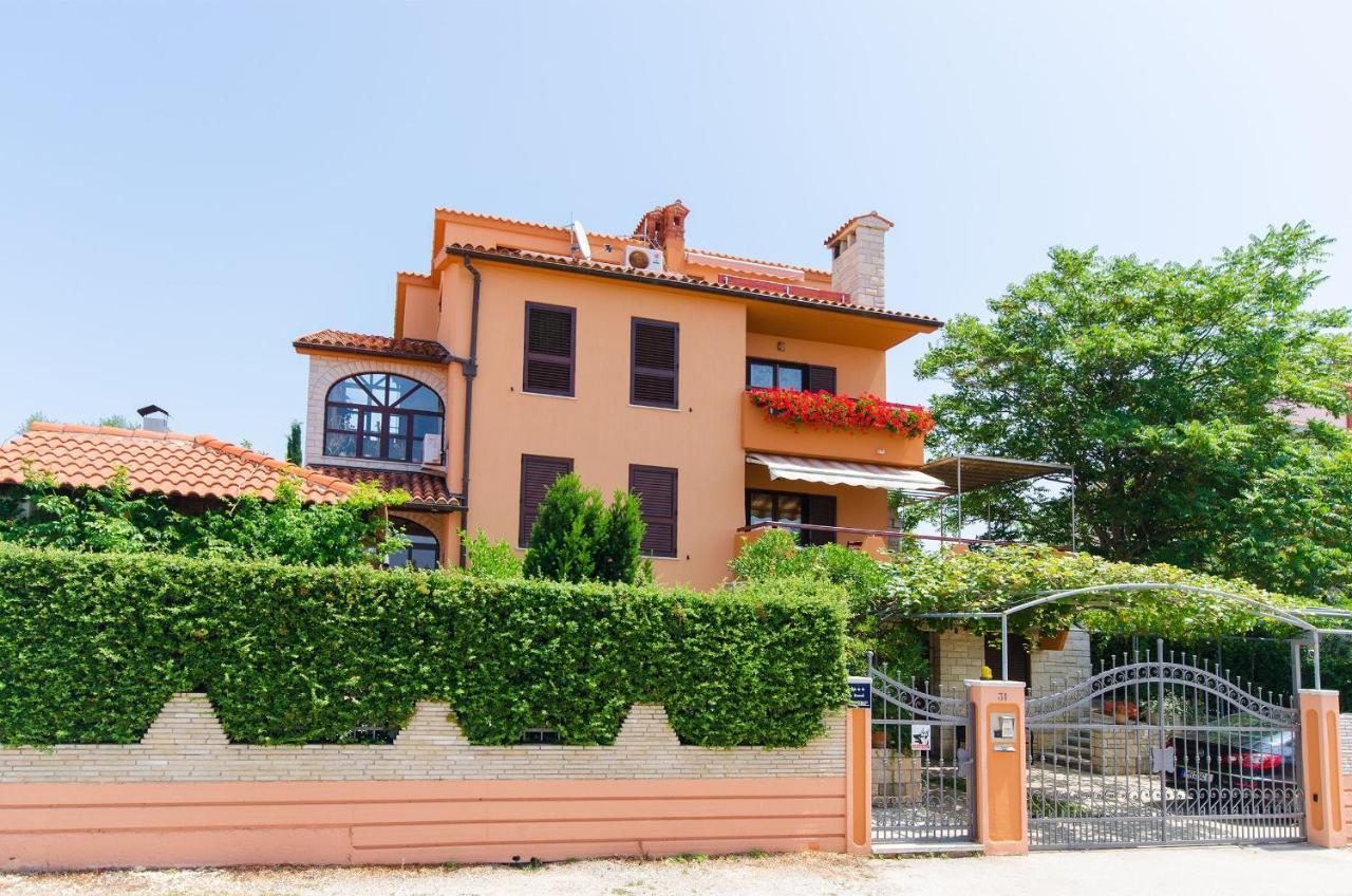 Apartment Ecio Vinkuran Ngoại thất bức ảnh